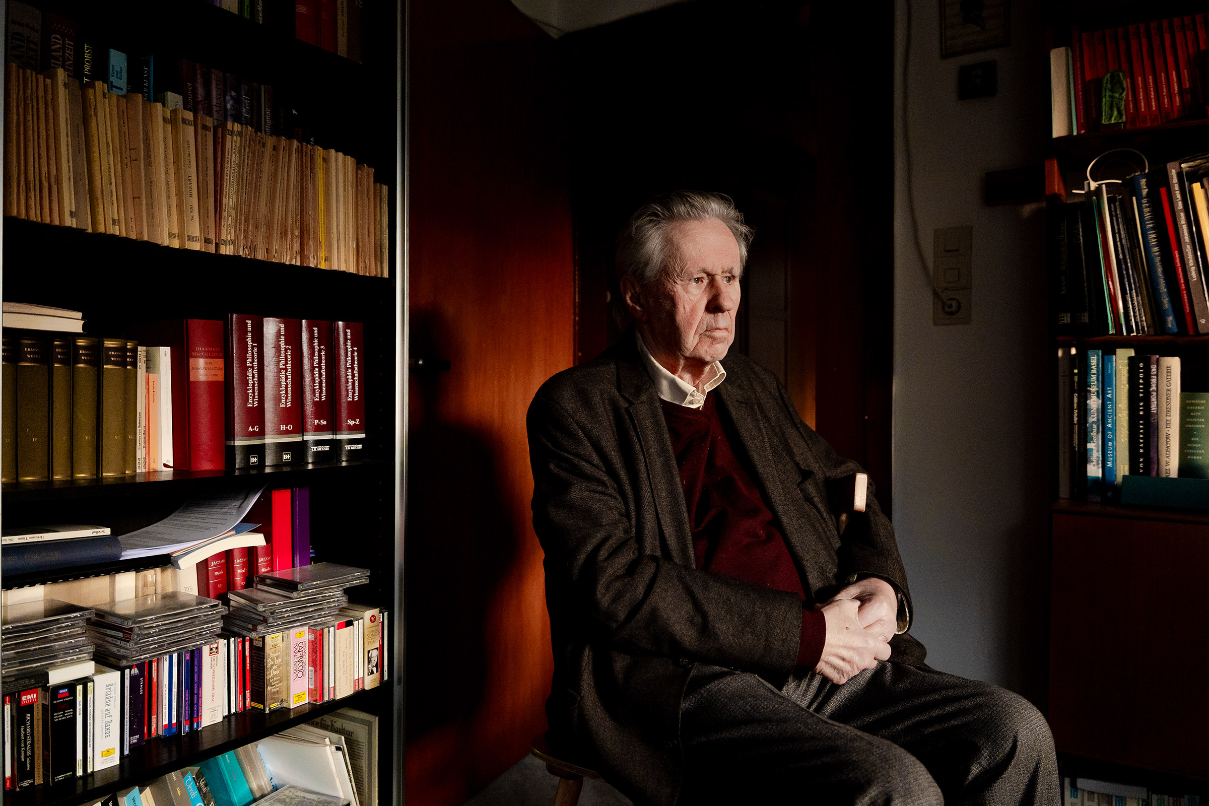 90 Jahre alter Philosoph - Peter Rohs aus dem Taunus lehrt immer noch als Professor in Münster - und hält Vorträge beim Gesprächskreis Philosophie in Bad Homburg, der jetzt ein Jubiläum feiert und Rohs als Gründungsmitglied ehrt.