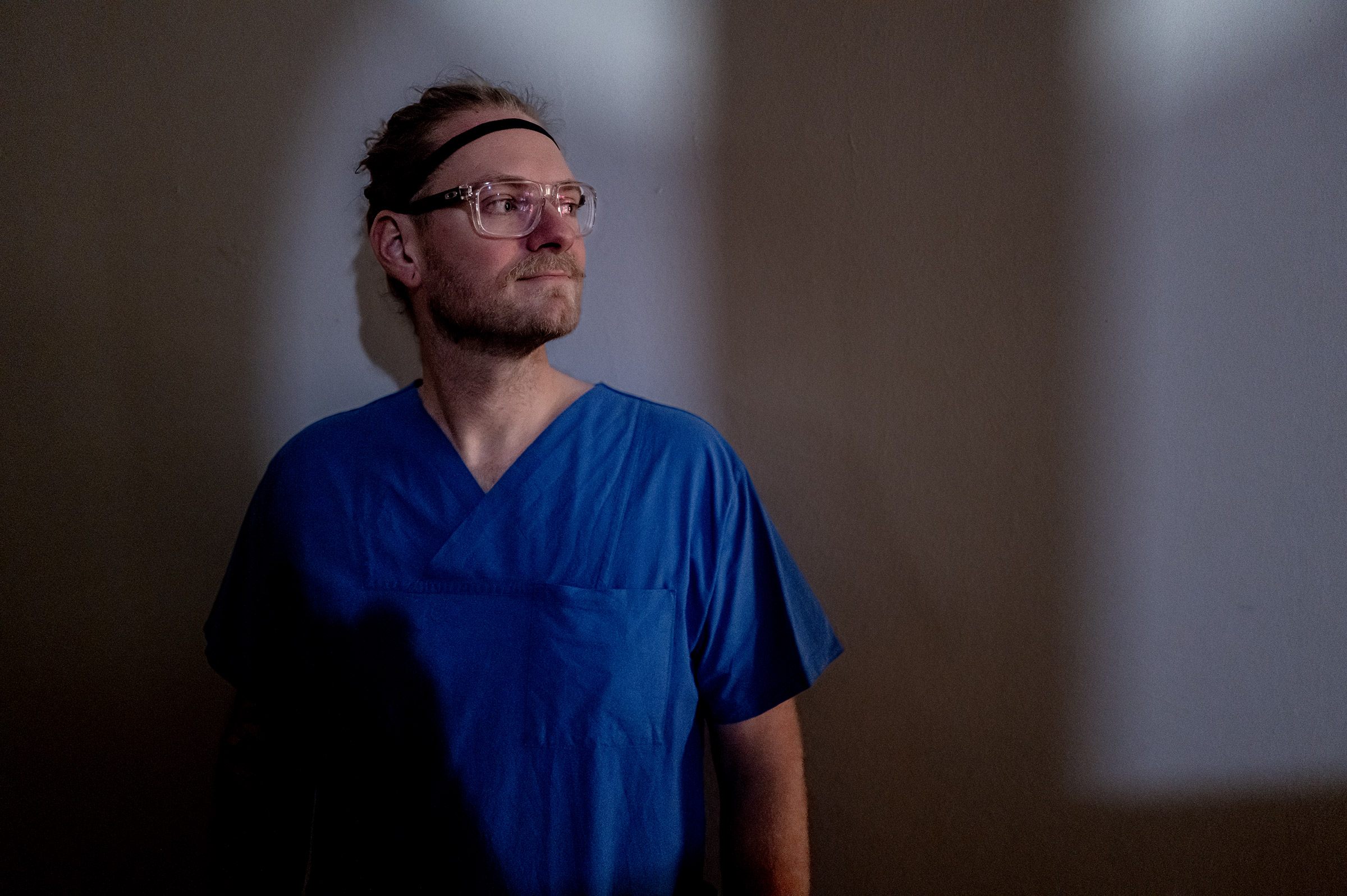 Der Intensivpfleger Sebastian im Porträt
